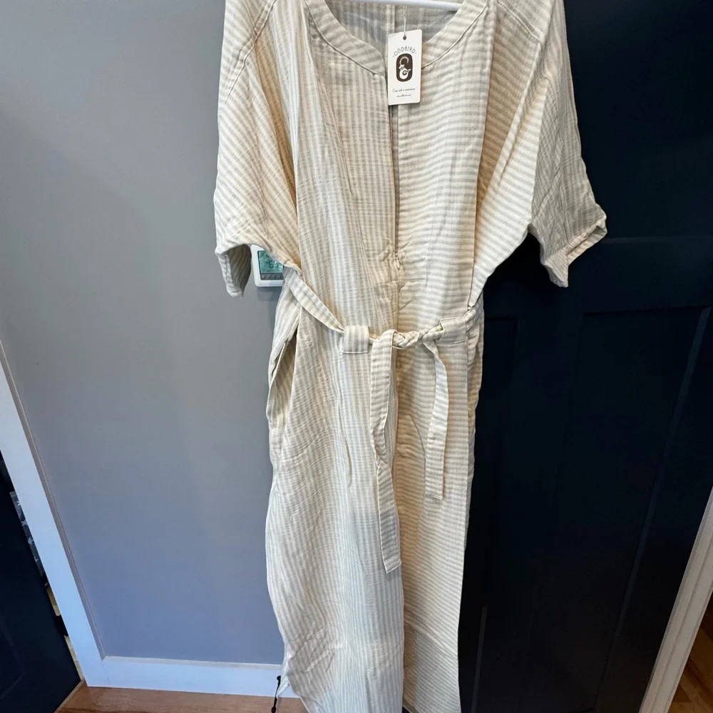 Dreamy Soft Relaxed Drape V-Neck Maxi Dress - Picture 5 of 8